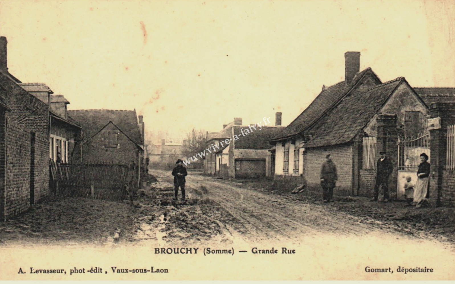 Brouchy la grande rue 2