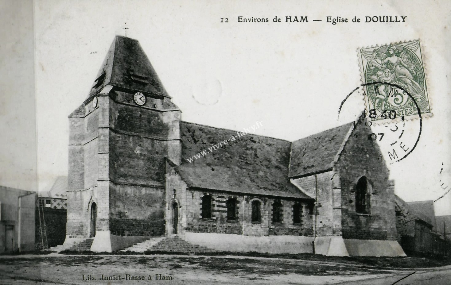 Douilly l eglise