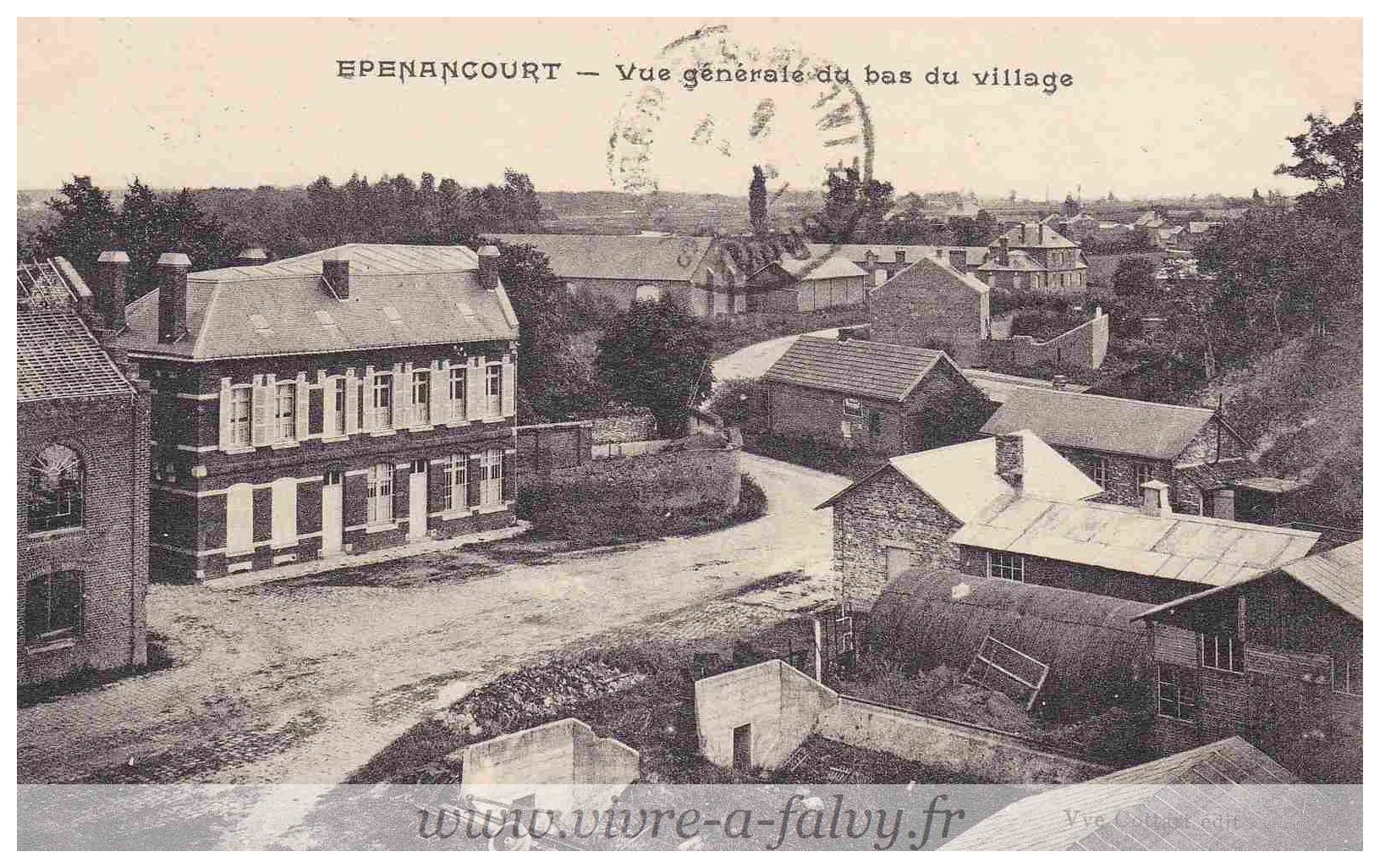 Epenancourt - Vue générale du bas du village