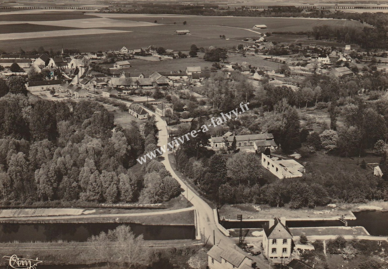 Offoy vue aerienne