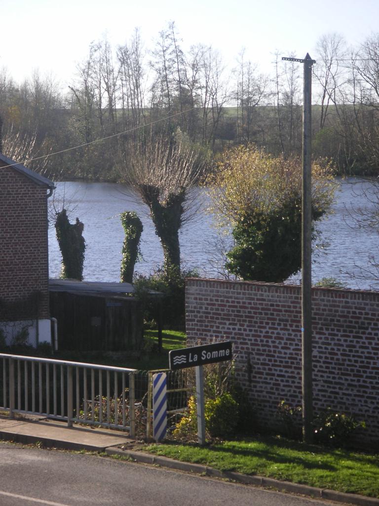 Vue sur le pont de Falvy