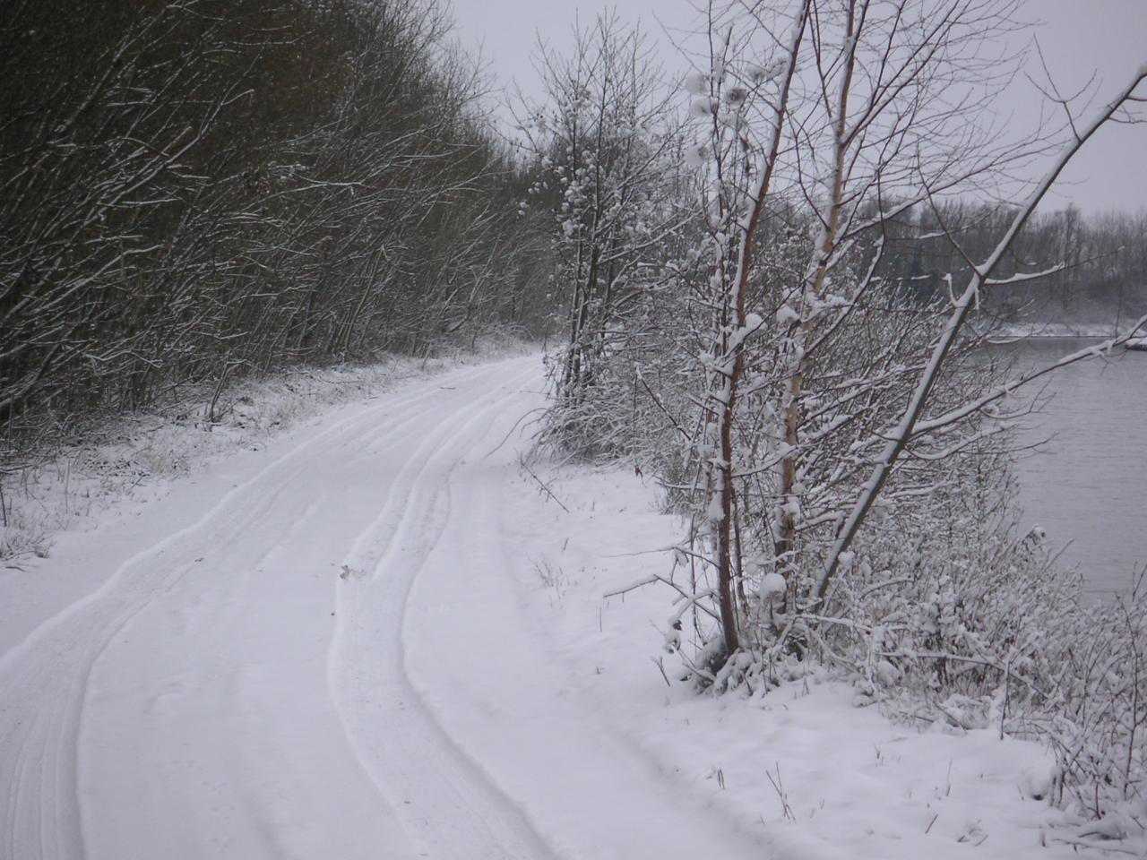 Chemin de halage Pargny