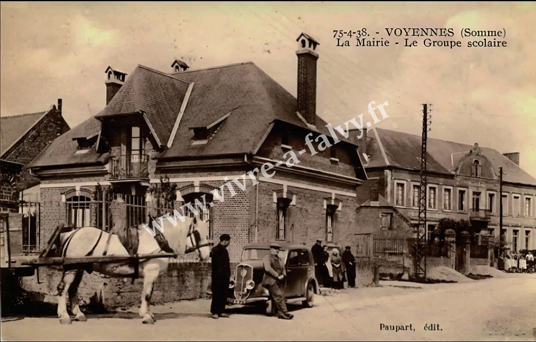 Voyennes 80 groupe scolaire la mairie 2 